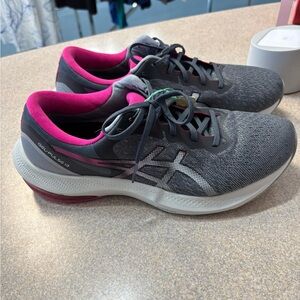 ASICS Women's Gel-Pulse 13 Charcoal and Fuchsia Athletic Shoes